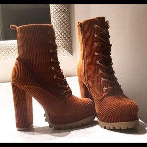 Corduroy burnt orange booties